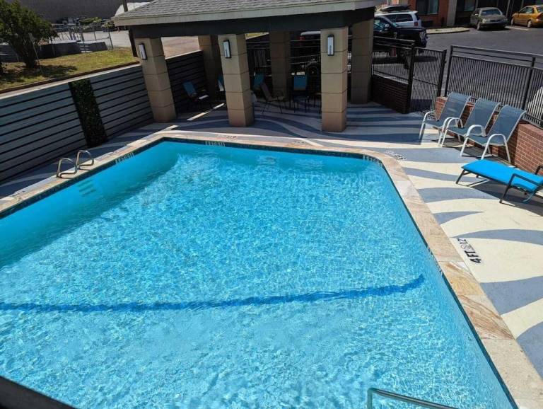 12 Oaks Hotel — photo 3