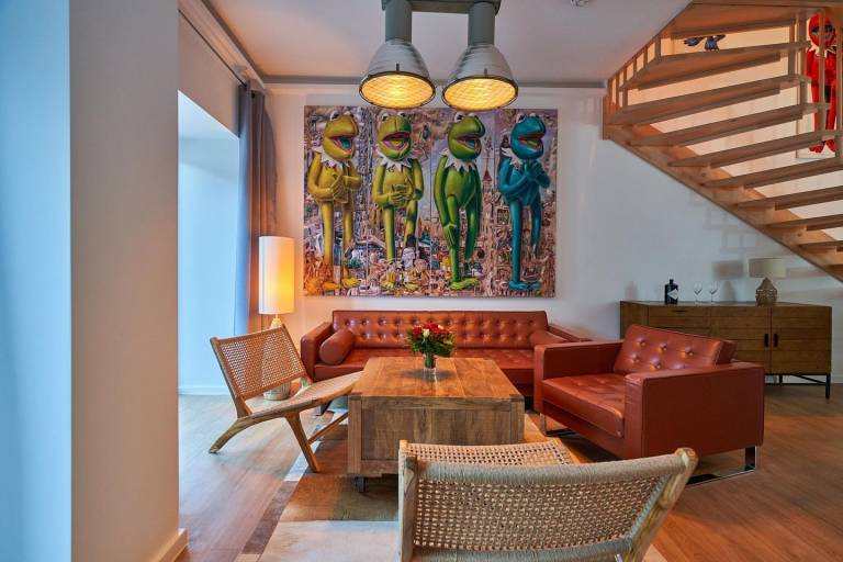 FeWo Steife Brise: FeWo 100 m² – 2 Schlafzimmer, Strandzugang, Balkon & Terrasse in Binz