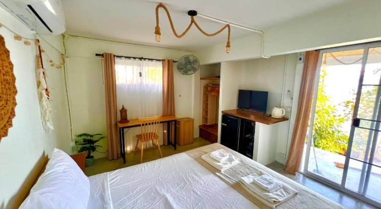 Beautiful lodge | Close to the beach | Pets allowed — photo 2