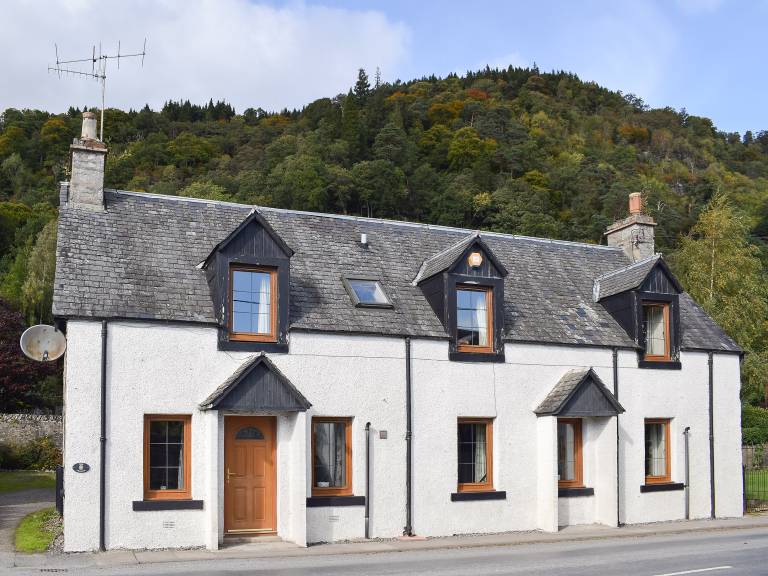 Little Tigh Craggan UK10204