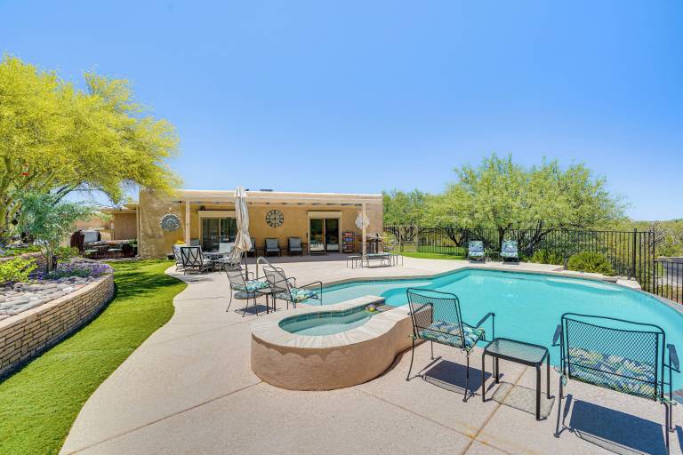 House  Oro Valley