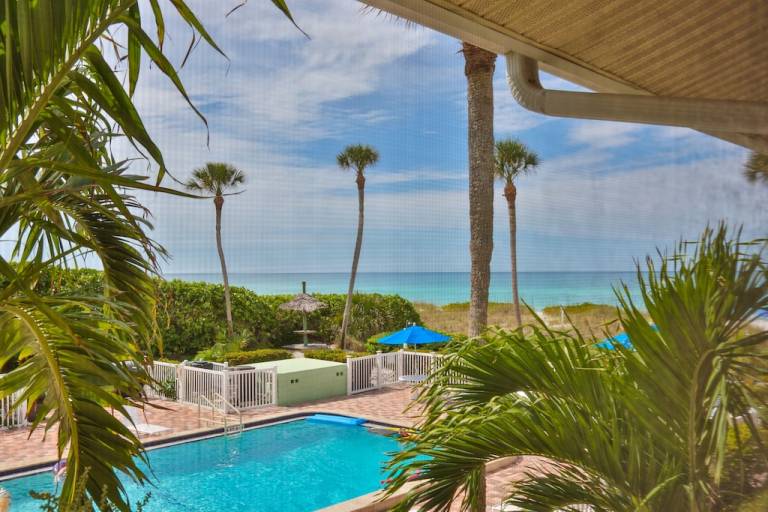 Condo  Longboat Key