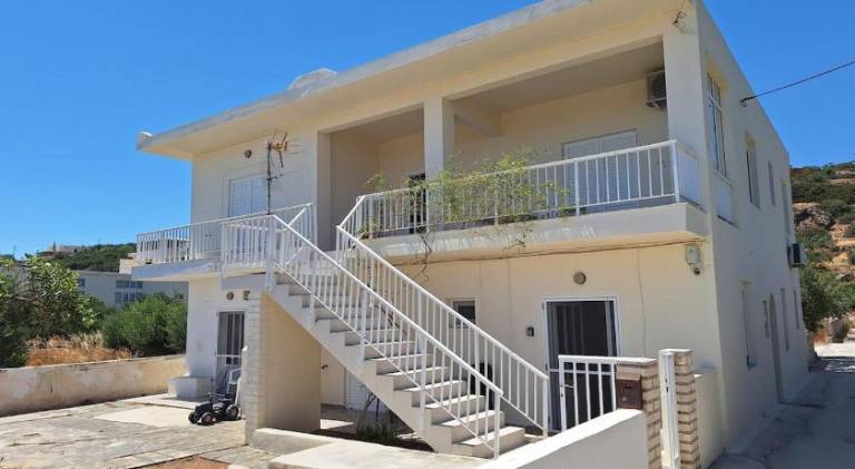 Vacation home with 1 room for 6 persons in Ierapetra