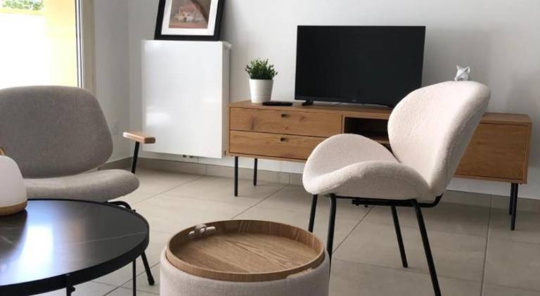 Holiday apartment with patio — photo 4