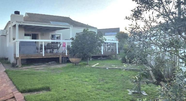 140 m&sup2; Ferienwohnung