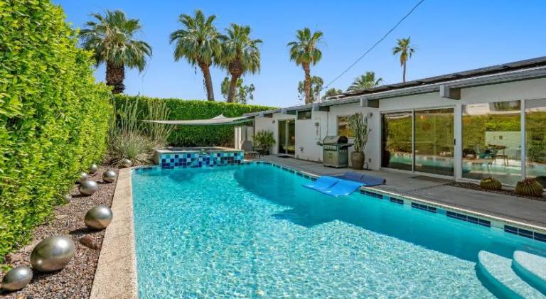 Vacation home with pool | Perfect for remote work — photo 4