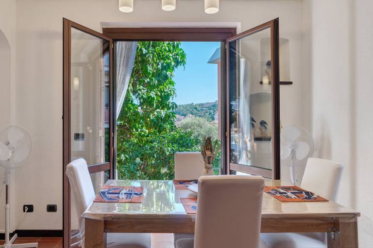 Apartment 'Casa Sole E Mare' with Shared Pool, Private Terrace and Wi-Fi — photo 5