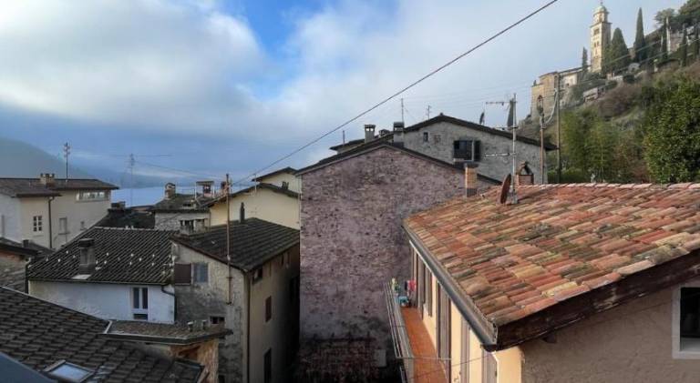 Beautiful house with patio | Pets are welcome in Lugano