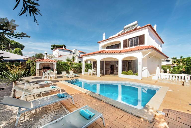 Villa Quarteira