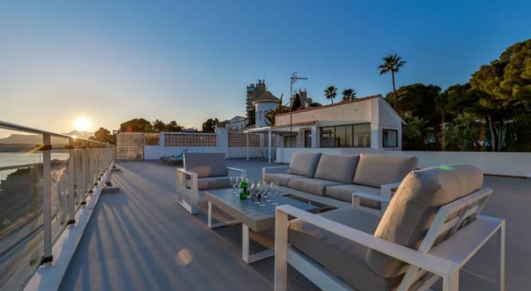 Pleasant house with pool | Close to the beach | Pets are welcome — photo 4