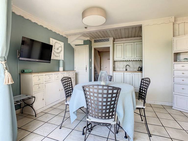 Family-friendly pleasant rental apartment | Lake view | Pets are welcome — photo 4