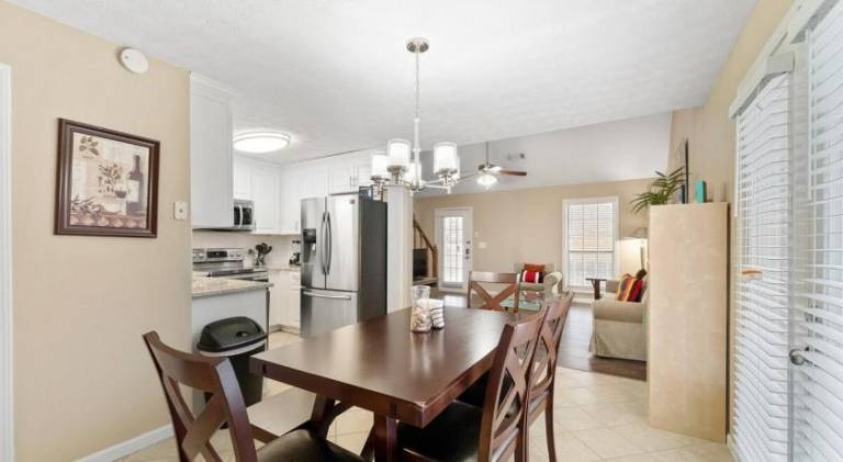 Rental apartment with 2 rooms for 4 persons — photo 2