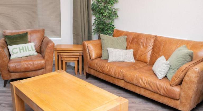 Spacious vacation home | Pets are welcome in Stoke-on-Trent