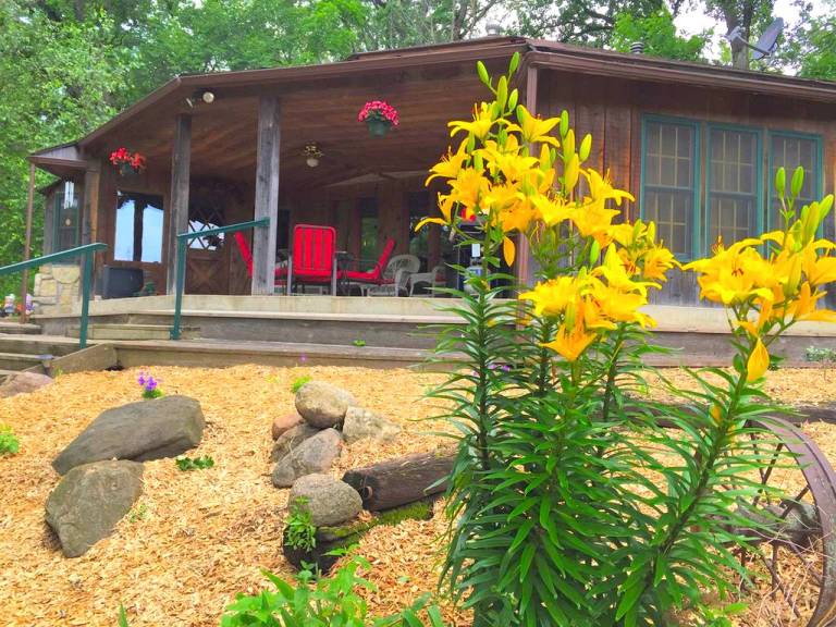 House  Decorah