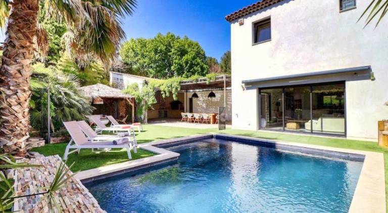 250 m² Villa