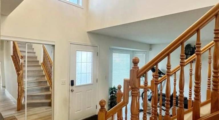 Fully equipped pleasant vacation home with yard & terrace | Perfect for remote work | Dogs allowed — photo 4