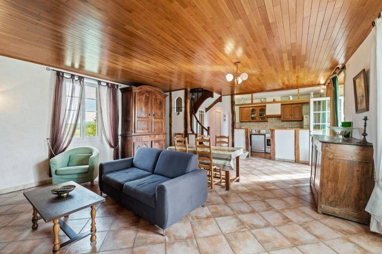 Family-friendly house with pool, barbecue & terrace | Nature view | Pets allowed — photo 2
