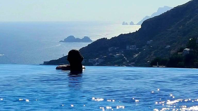 Fully equipped villa with private pool, barbeque & yard | Pets are welcome — photo 4