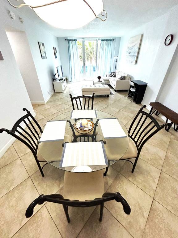 Condo Hallandale Beach