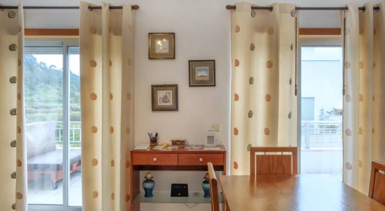 Rental apartment with terrace & barbeque — photo 2