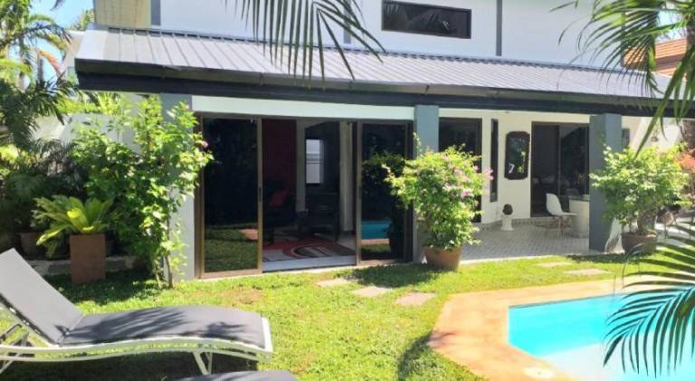 Villa with pool | Pets allowed — photo 5