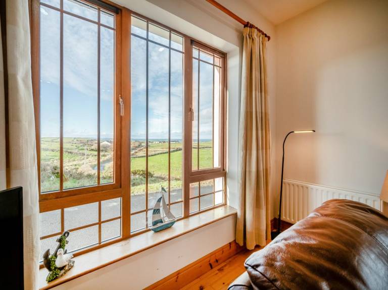 Cottage with 3 rooms for 8 persons — photo 3