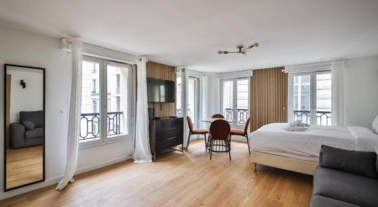 Holiday apartment | Close to Place de la Concorde | Pets allowed — photo 2