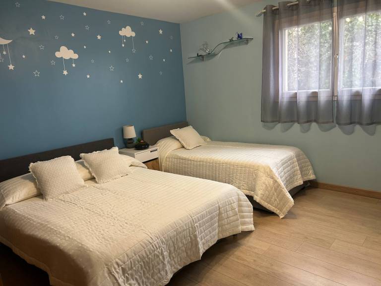 Child-friendly wonderful villa with grill, jacuzzi & terrace | Pet-friendly — photo 5