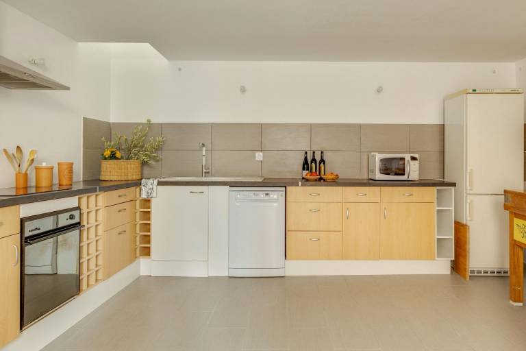 Charming vacation home | Pets allowed — photo 4