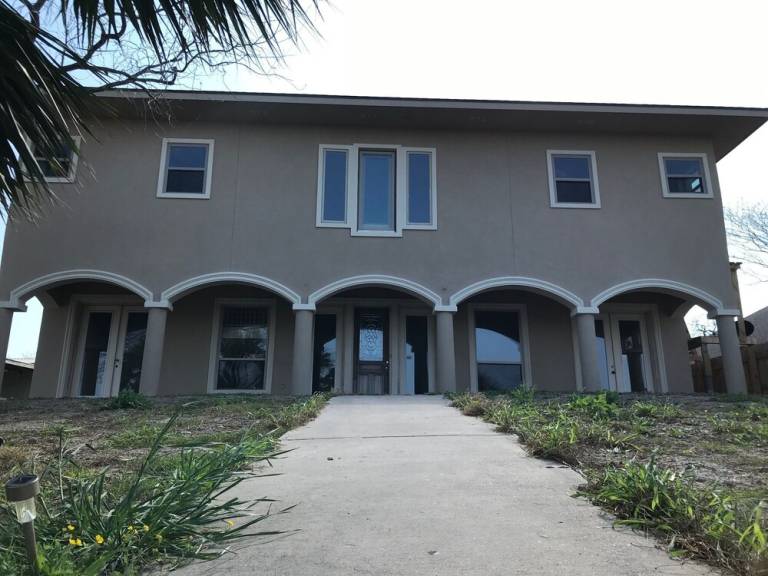 House Arroyo City