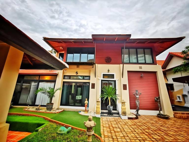 Villa with barbecue, garden & pool | Next to Big Buddha — photo 4