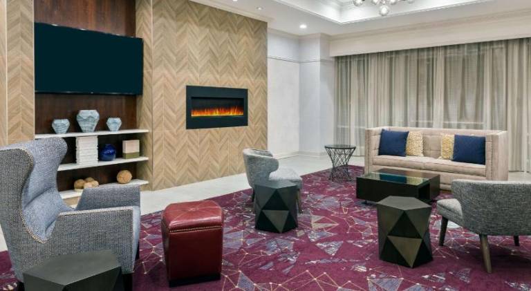 Hampton Inn & Suites Buffalo Downtown — photo 2