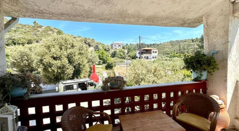 Holiday apartment with patio & garden in Kas
