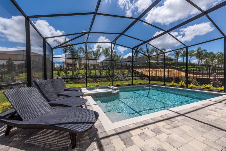 House with private pool — photo 2