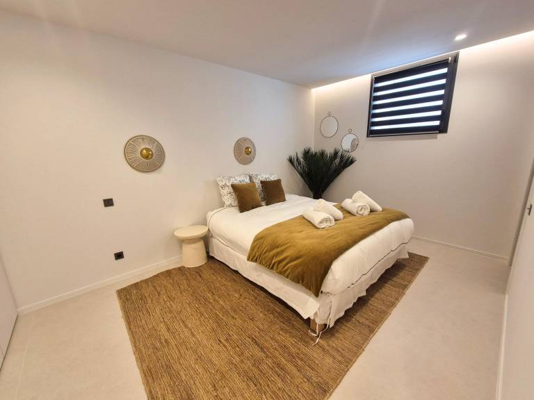Villa with patio, private pool & garden — photo 4