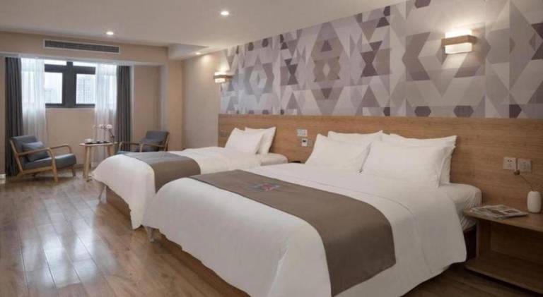 PAI Hotels·Jiangbei Airport Central Park — photo 5