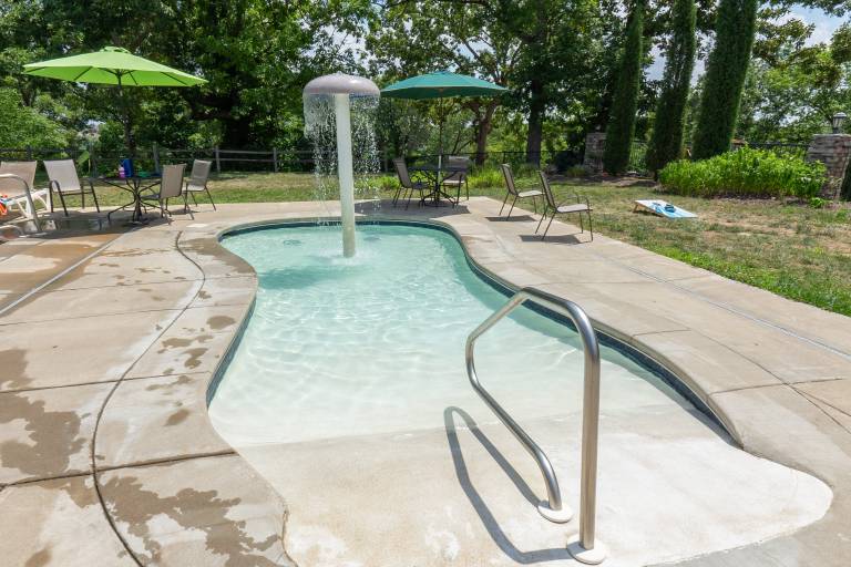 Cabin  Branson West