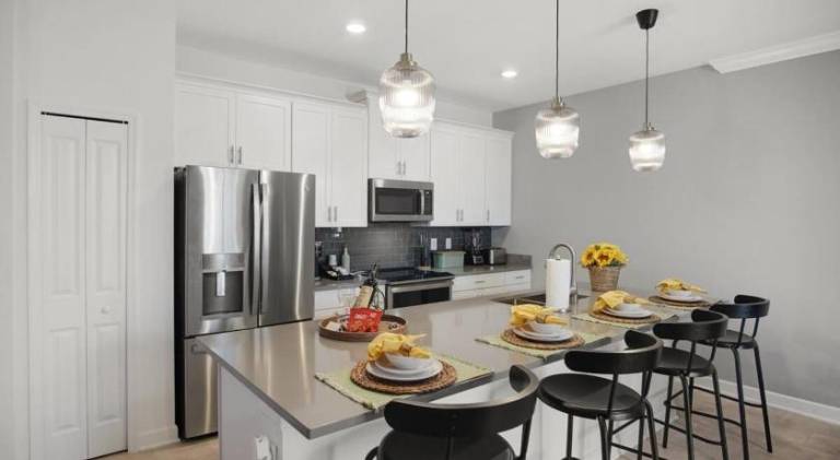 Pleasant vacation home with pool | Pets are welcome — photo 4