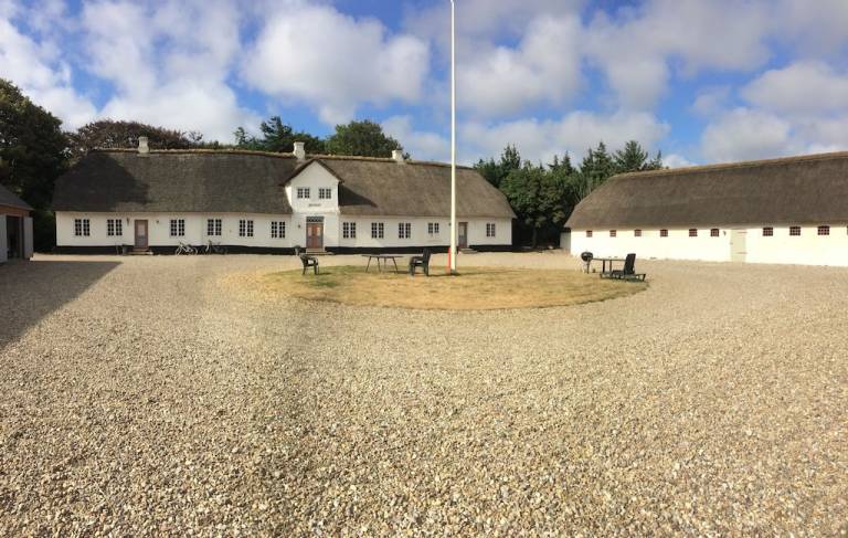 Bondegård Henne Strand