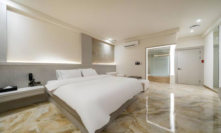 HOTEL THE ART UIWANG