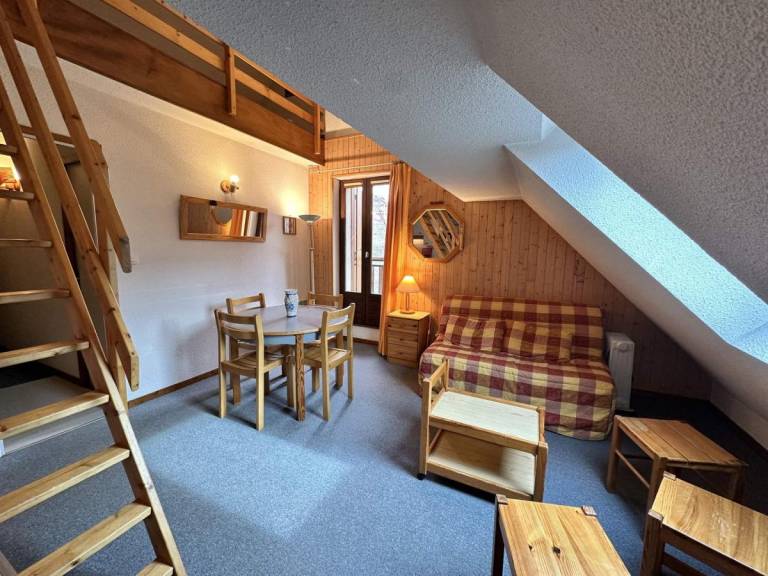 Apartment with 1 room for 4 persons — photo 3