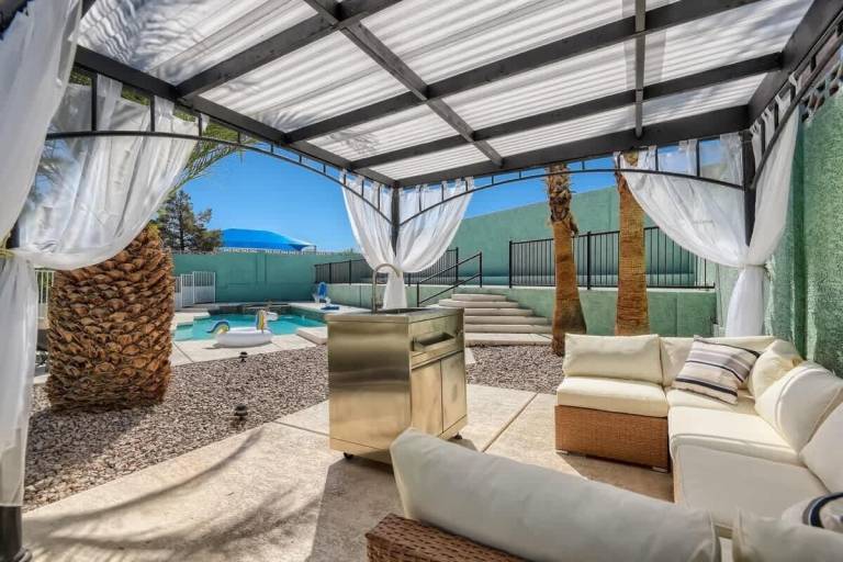 Villa Diamond Springs Estates