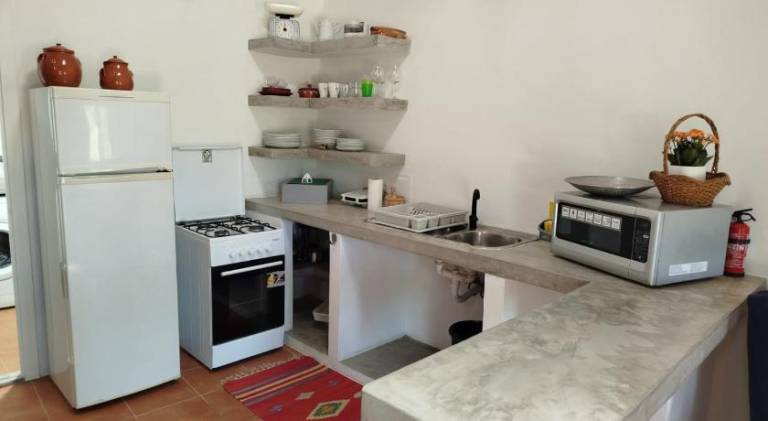 Children-friendly vacation home with terrace, grill & yard | Pets are welcome — photo 3