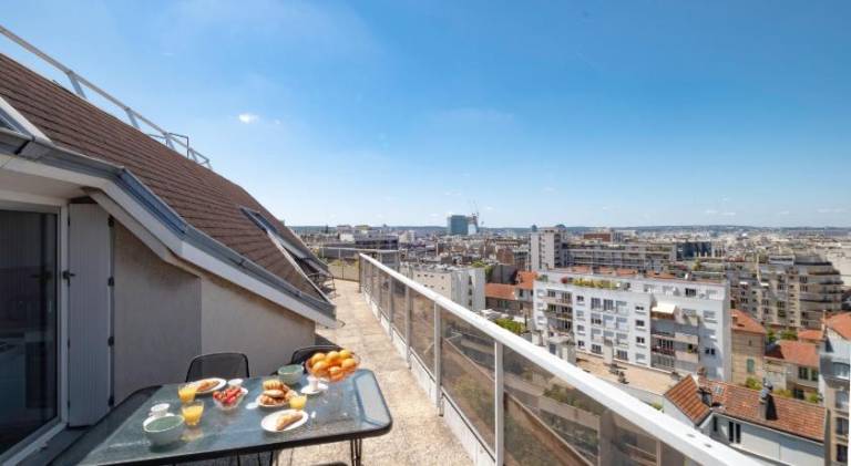 Holiday apartment with terrace — photo 5