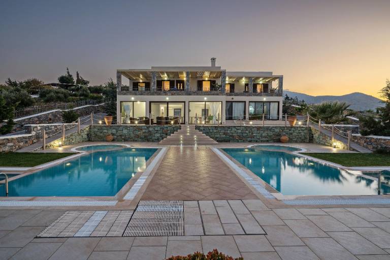 Hochzeit Villa Anemomylos Beheizter Pool Jacuzzi