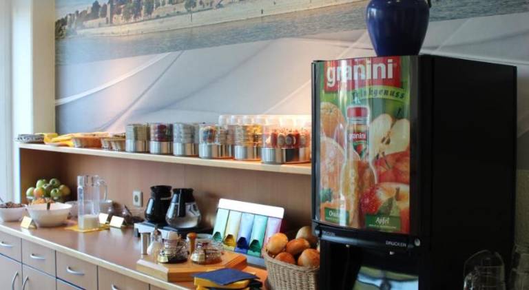 Sleep & go Hotel Magdeburg — photo 4