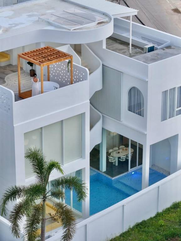 Pattaya Luxury Pool Villa near Jomtien Beach 4BR Pet Friendly in Pattaya