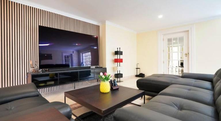 Rental apartment with pool — photo 4