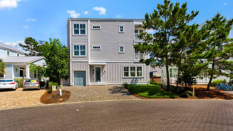 Vacation home with pool, yard & fast internet | City view | Good for workation in Seaside, FL