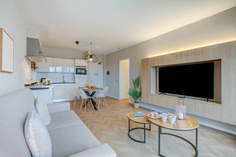 Beautiful apartment | Mountain view | Close to the beach | Pets are welcome — photo 3